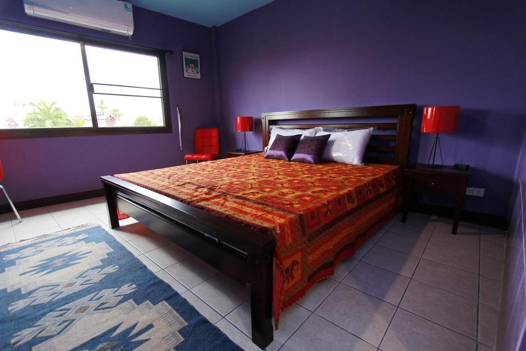 Chez Pom Hotell Chiang Mai Exteriör bild