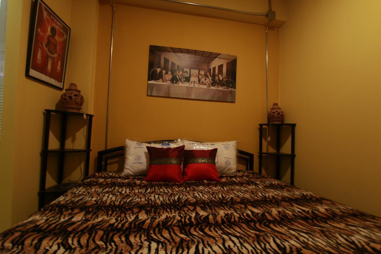 Chez Pom Hotell Chiang Mai Exteriör bild