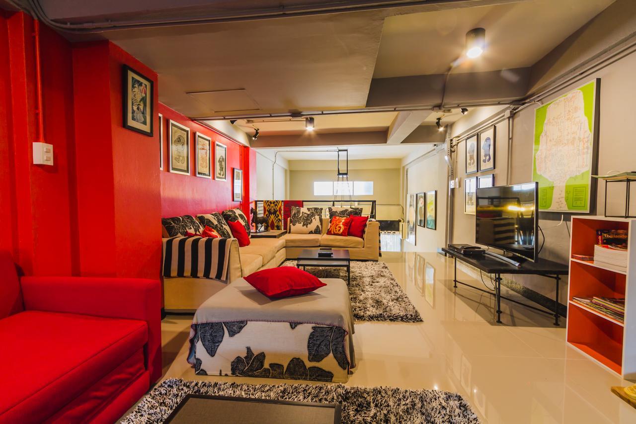 Chez Pom Hotell Chiang Mai Exteriör bild